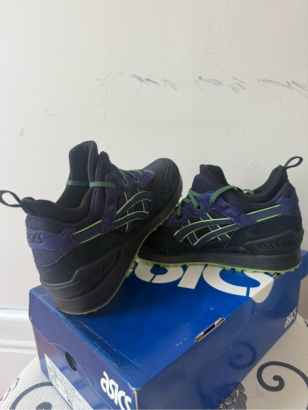 ASICS GEL Lyte MT Black/Peacoat Men’s Mid Top Lace Up Sneakers New w/ Box